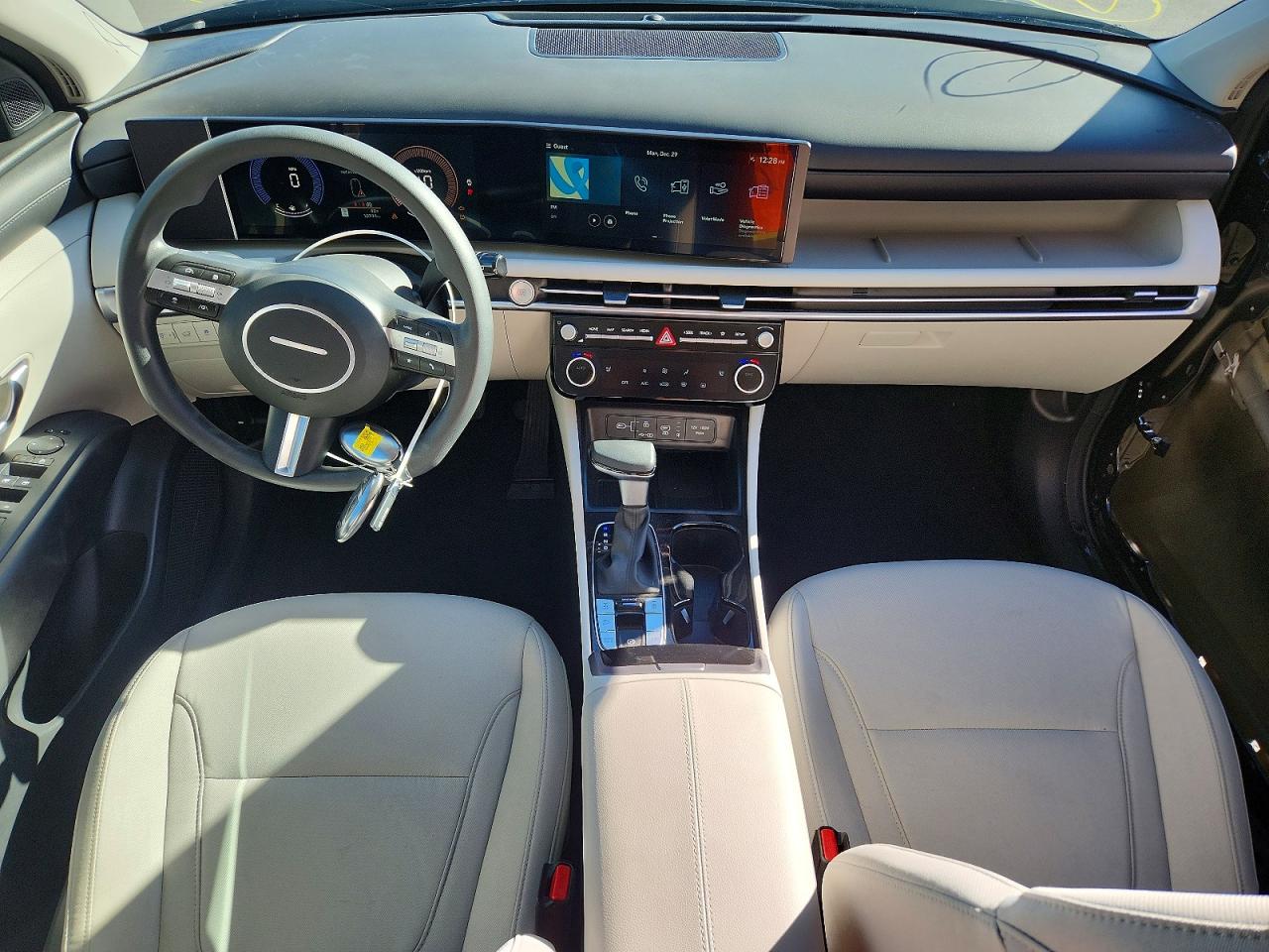 2025 HYUNDAI TUCSON SEL photo 8