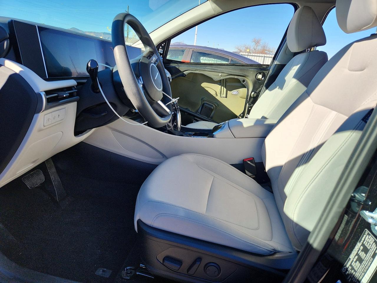 2025 HYUNDAI TUCSON SEL photo 7