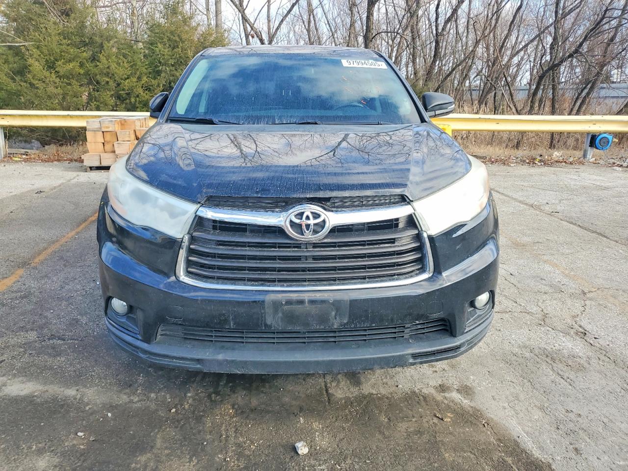 2014 TOYOTA HIGHLANDER LE photo 5
