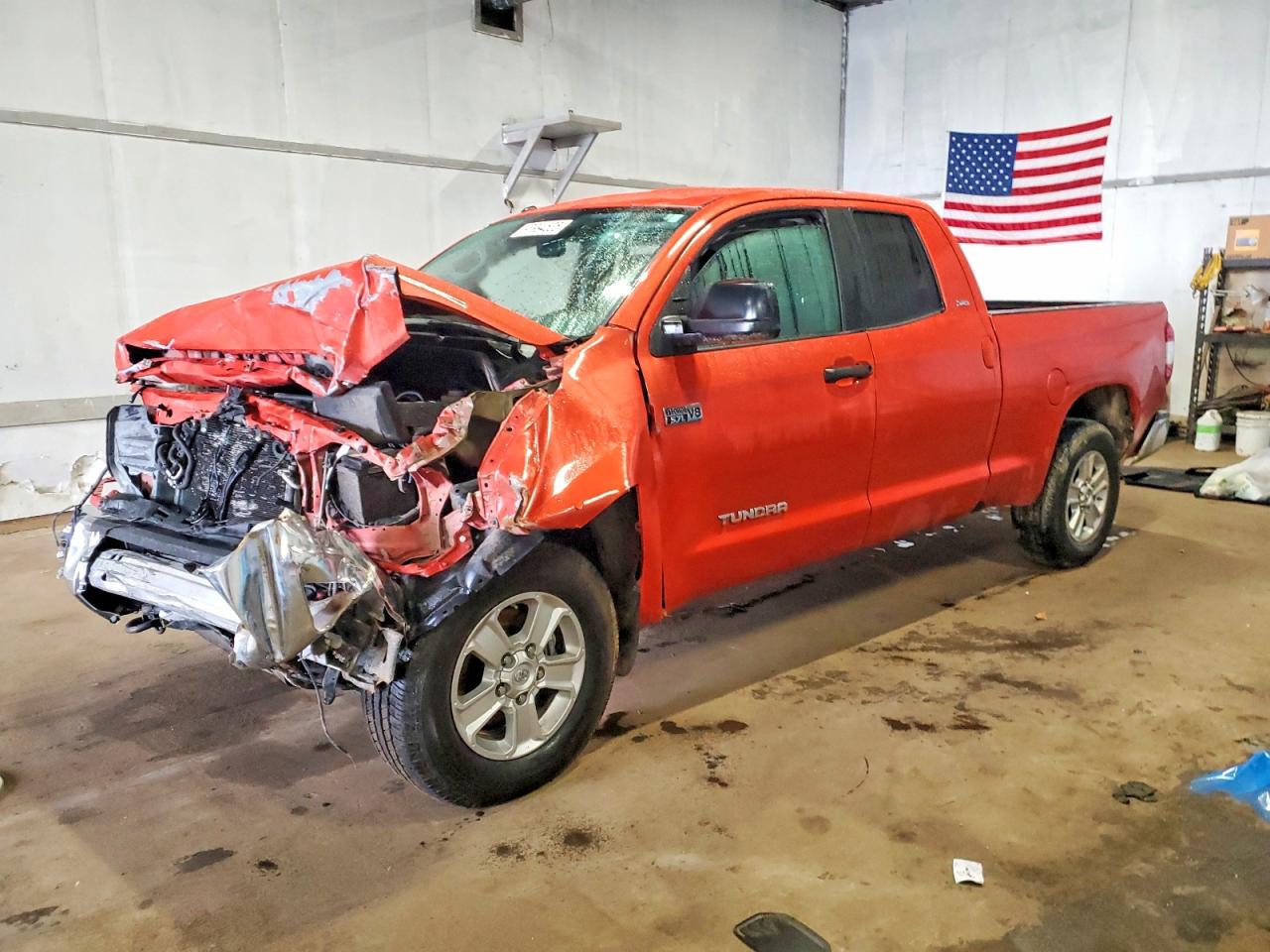 2018 TOYOTA TUNDRA