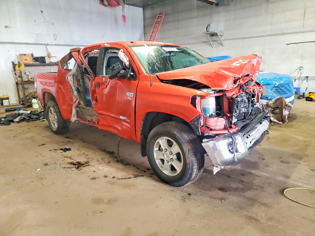 2018 TOYOTA TUNDRA DOUBLE CAB SR photo 4