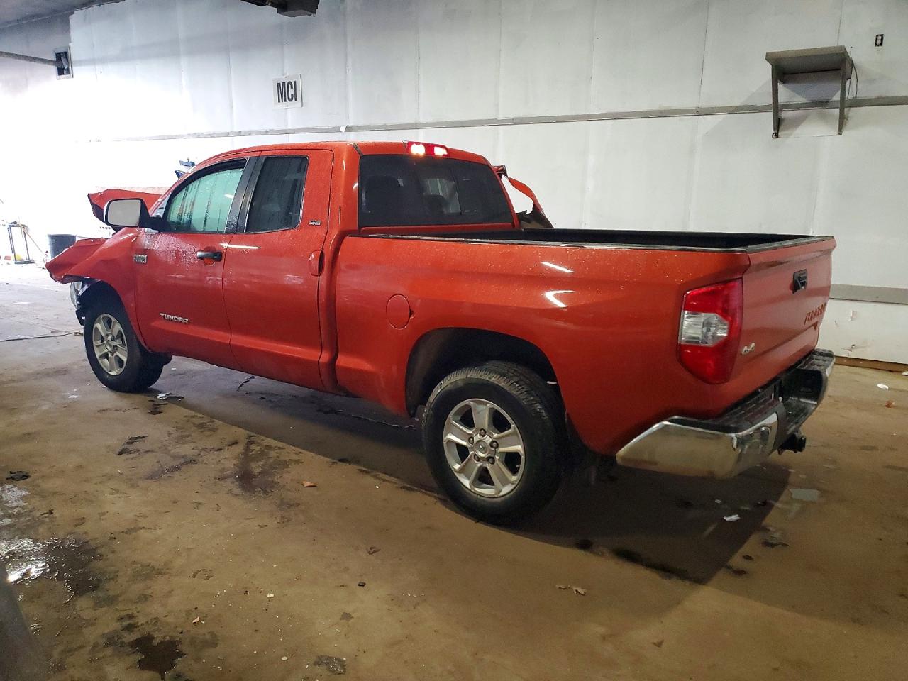 2018 TOYOTA TUNDRA DOUBLE CAB SR photo 2