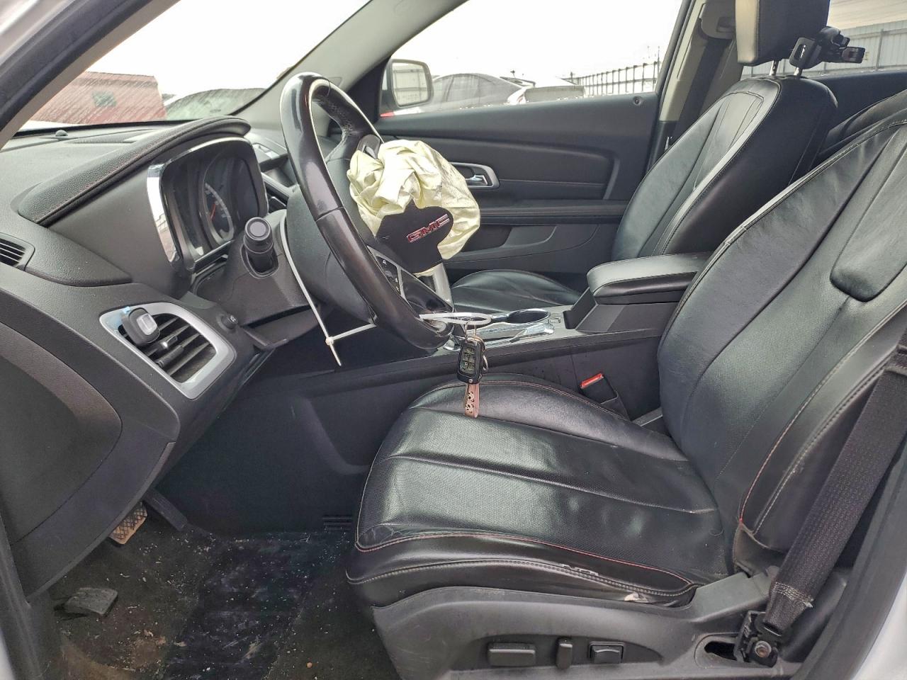 2011 GMC TERRAIN SLT photo 7