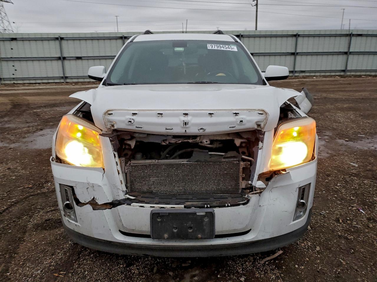 2011 GMC TERRAIN SLT photo 5
