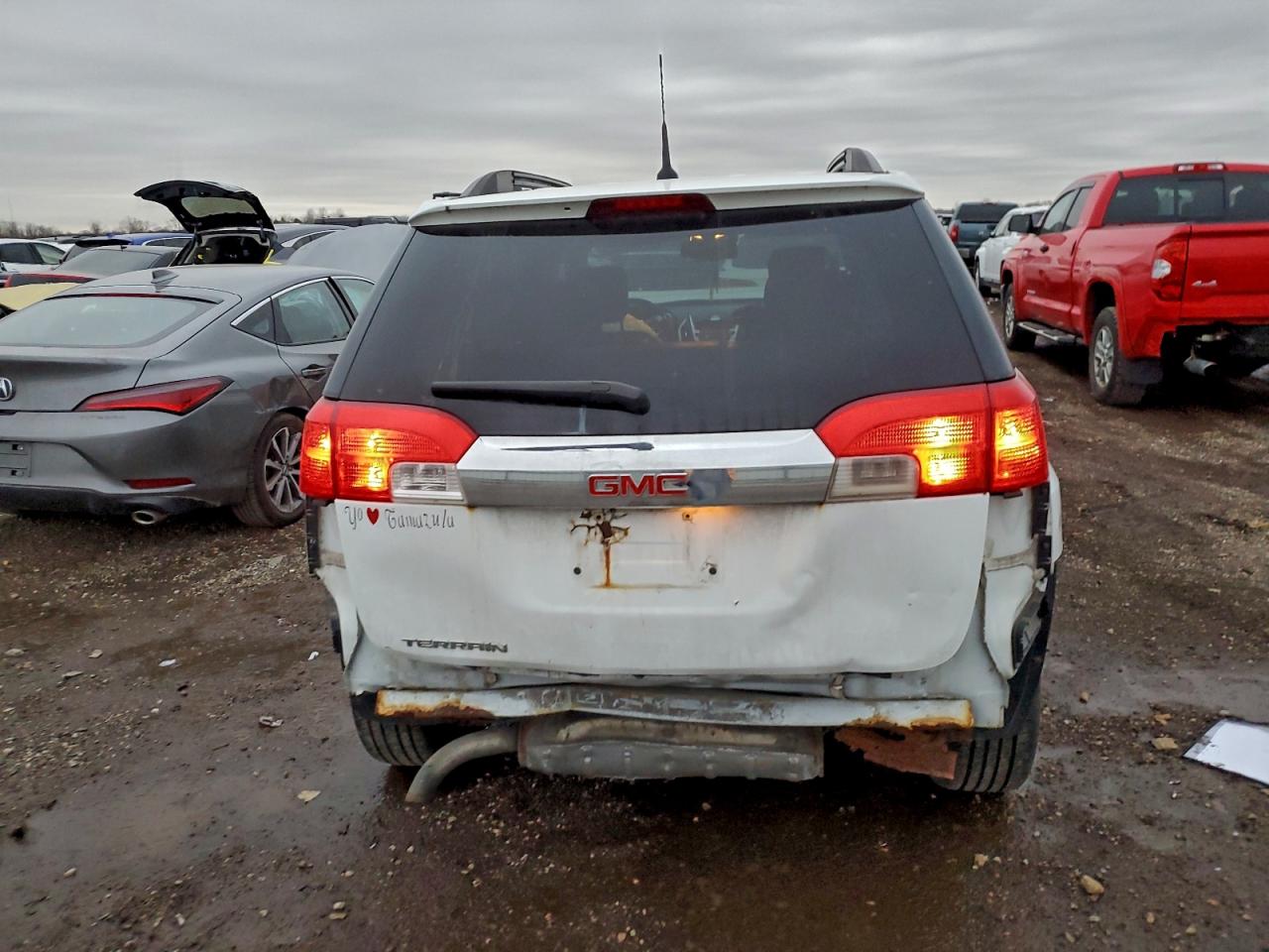 2011 GMC TERRAIN SLT photo 6