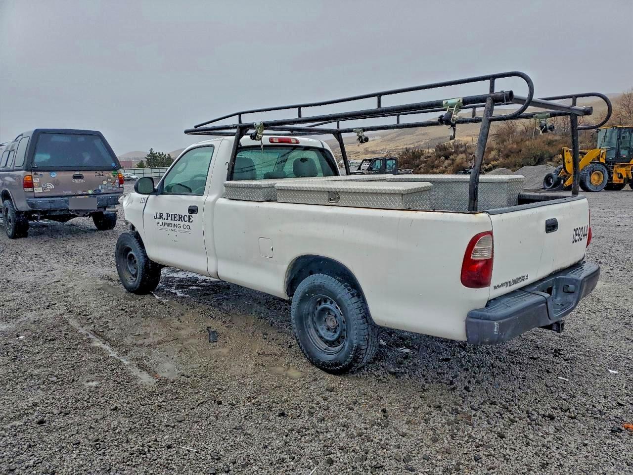 2006 TOYOTA TUNDRA photo 2