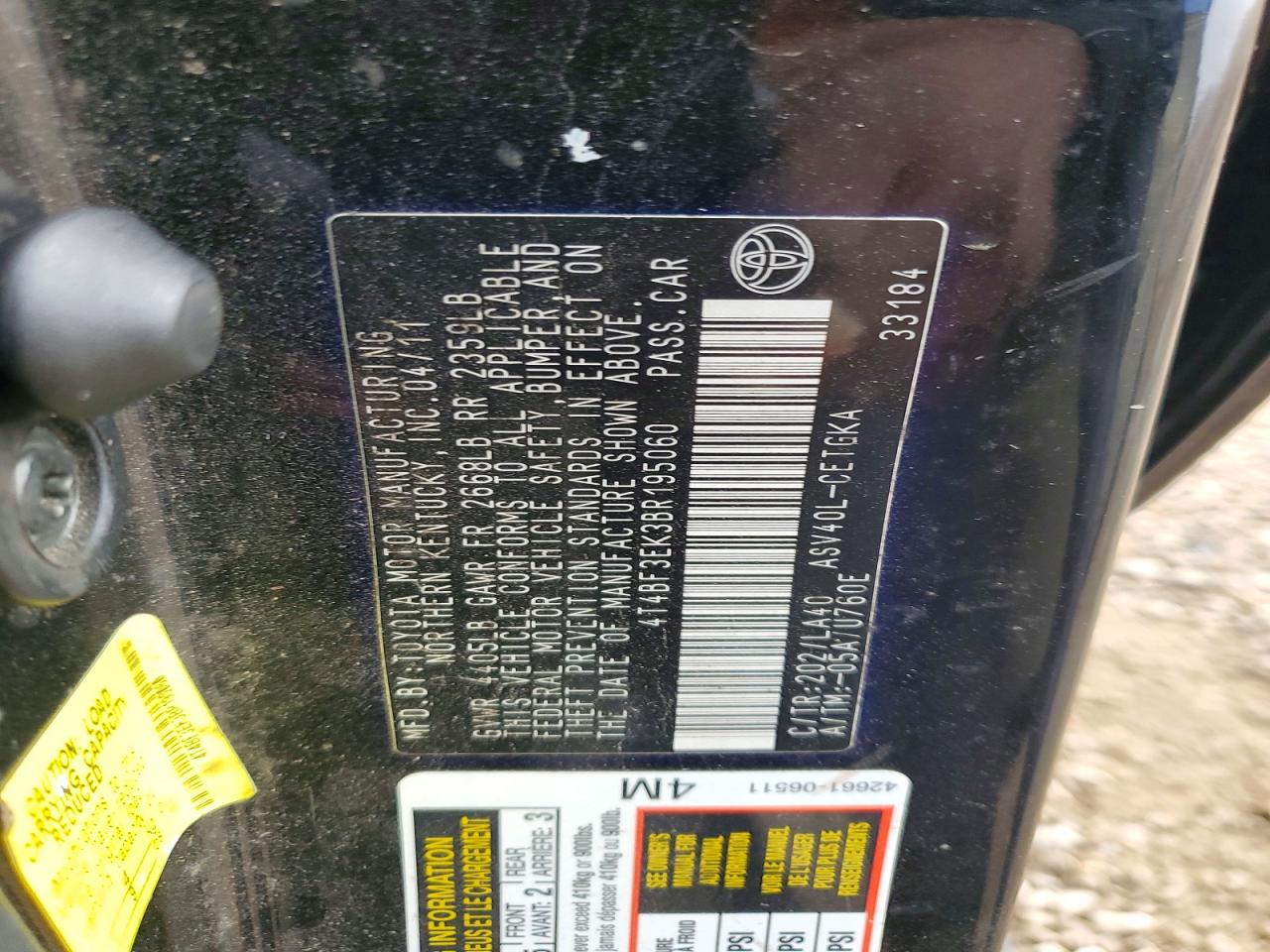 2011 TOYOTA CAMRY BASE photo 12