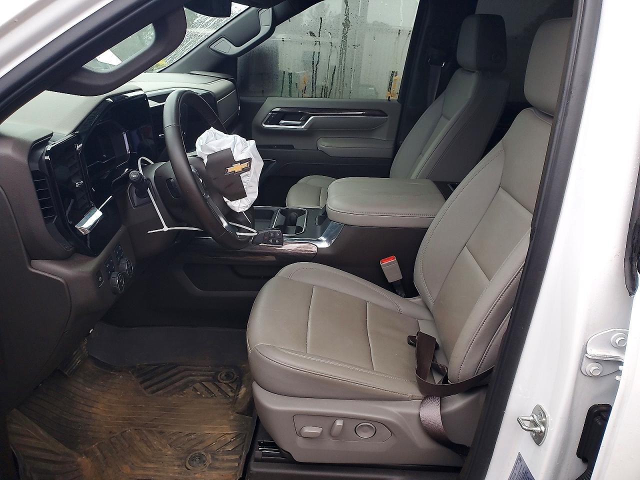 2025 CHEVROLET SILVERADO K2500 HEAVY DUTY LTZ photo 7