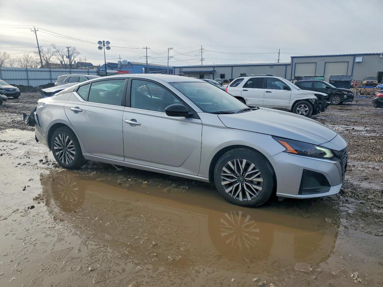 2024 NISSAN ALTIMA 2.5 SV photo 4