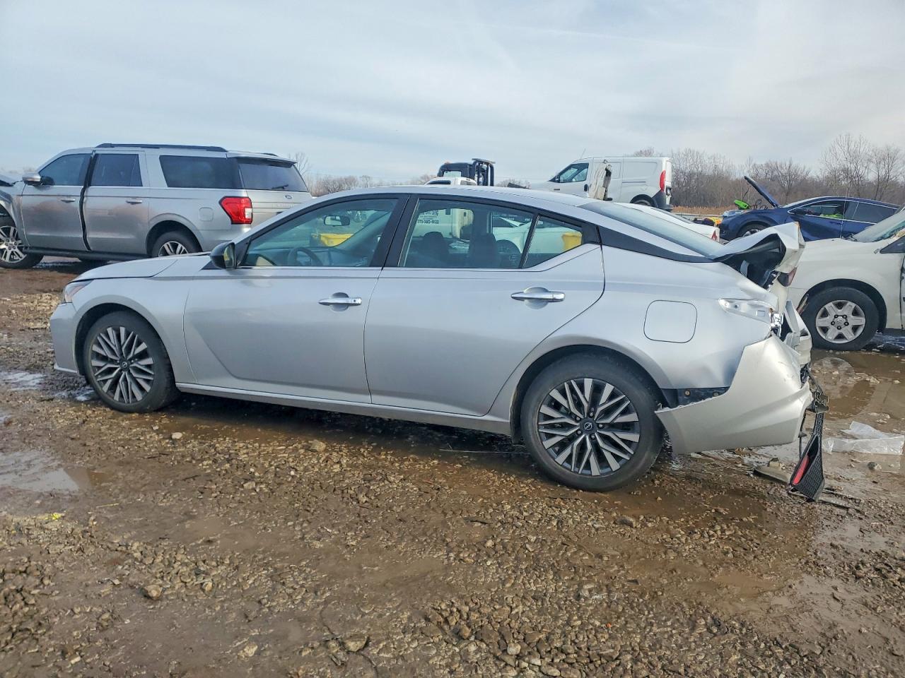 2024 NISSAN ALTIMA 2.5 SV photo 2