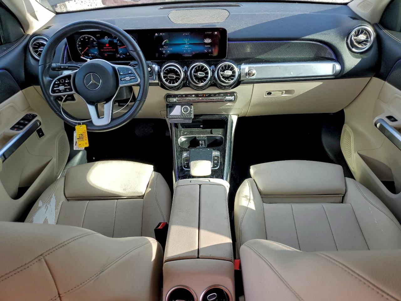 2020 MERCEDES-BENZ GLB 250 photo 8