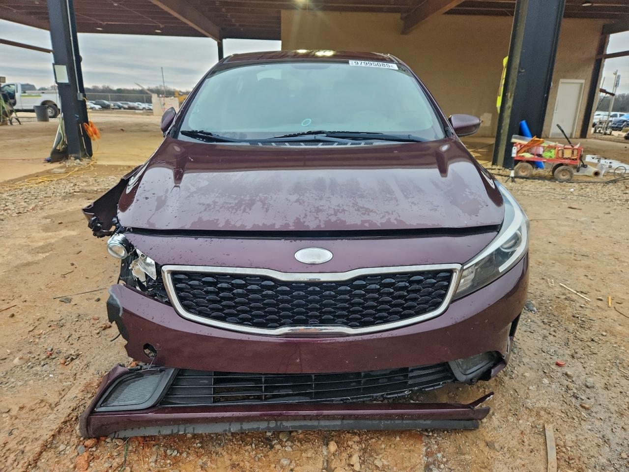 2017 KIA FORTE LX photo 5
