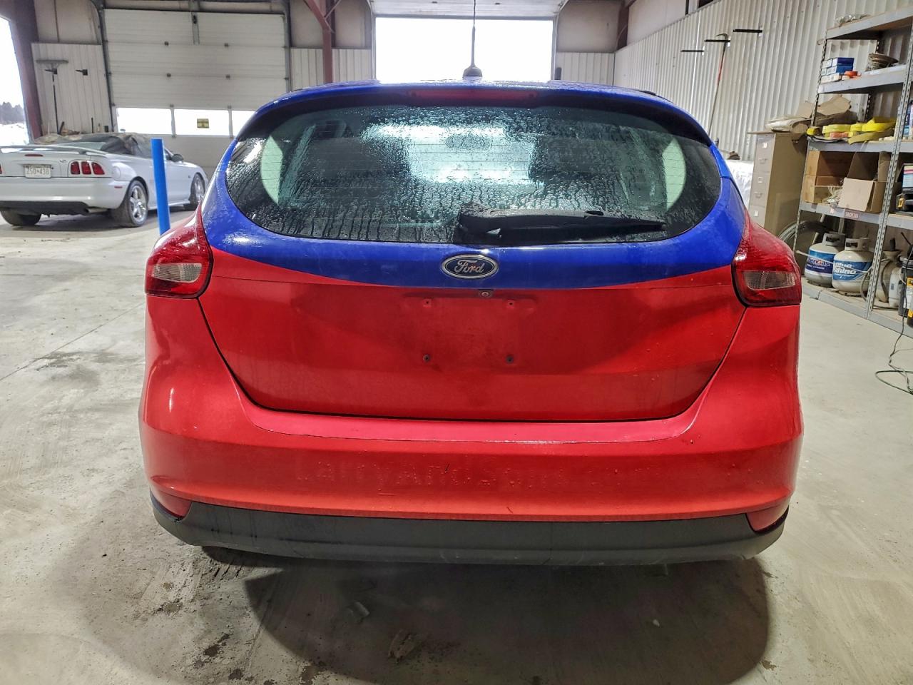 2017 FORD FOCUS SE photo 6