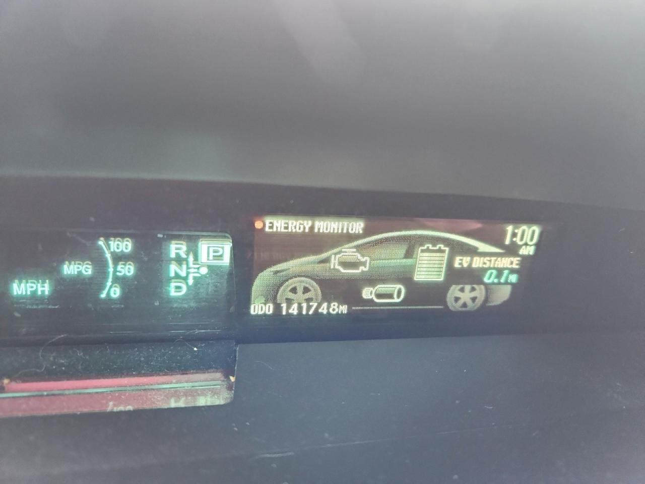 2014 TOYOTA PRIUS PLUG-IN photo 9