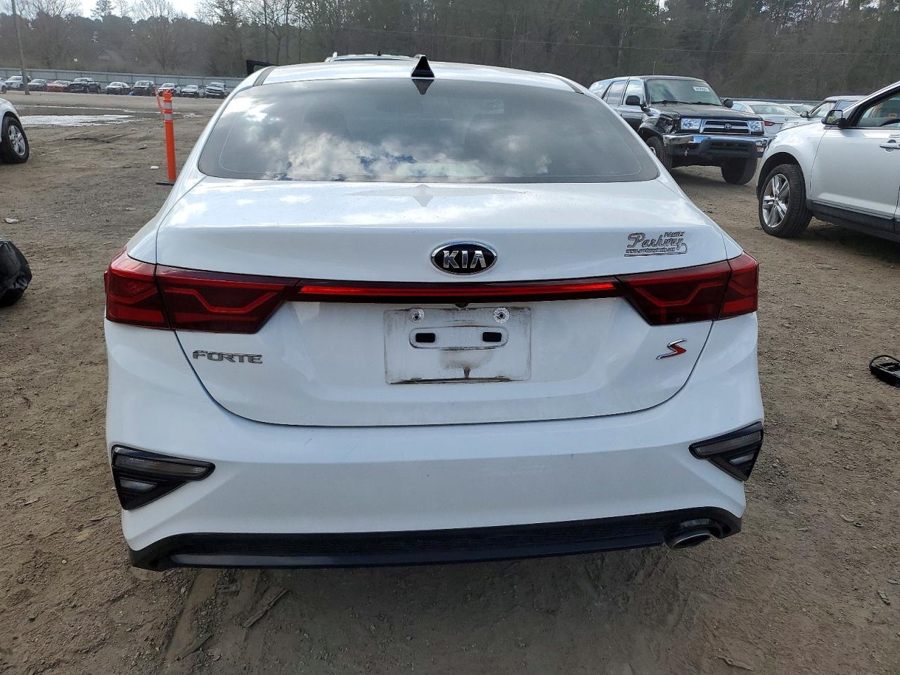2019 KIA FORTE photo 6