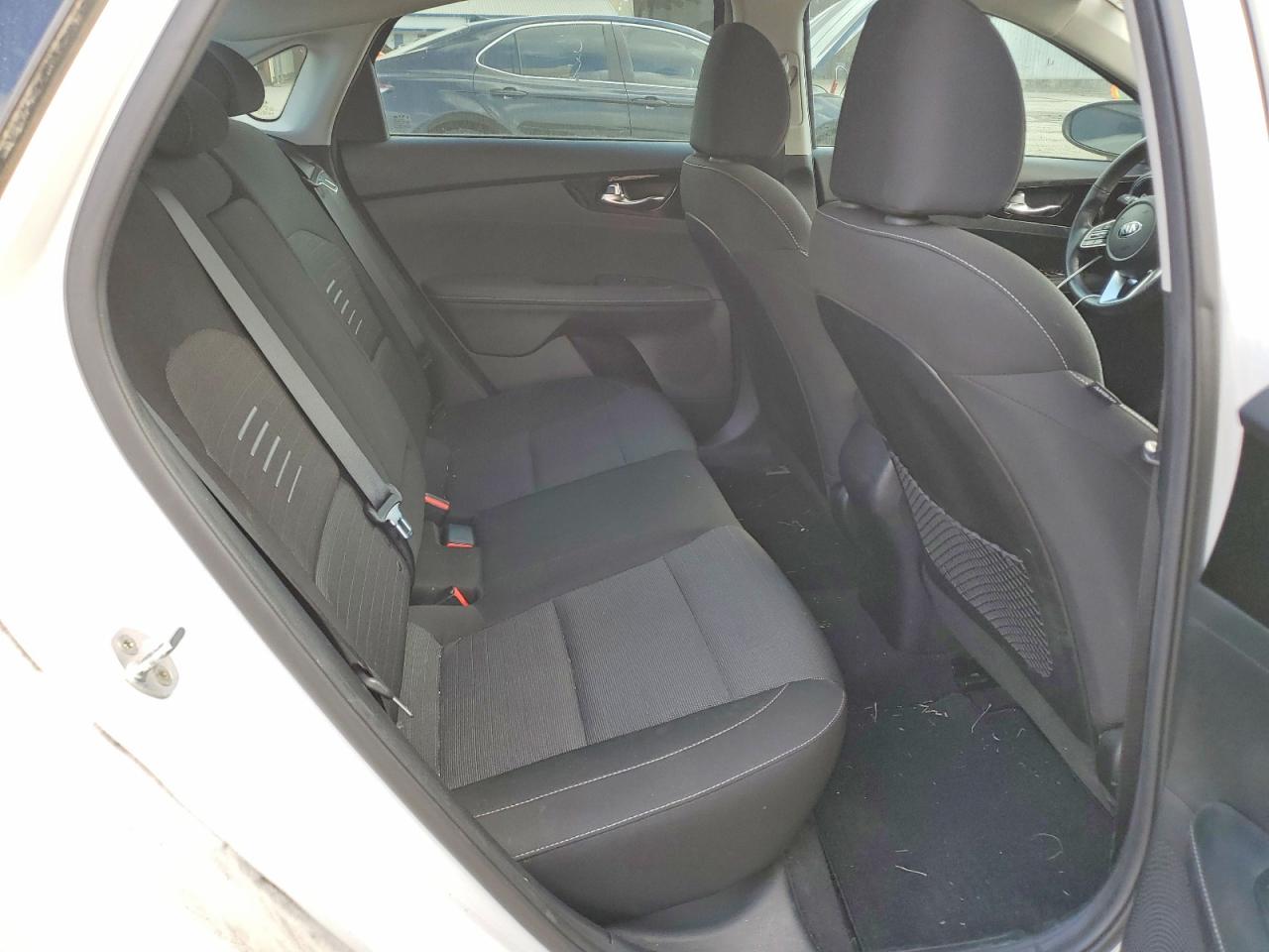 2019 KIA FORTE photo 10