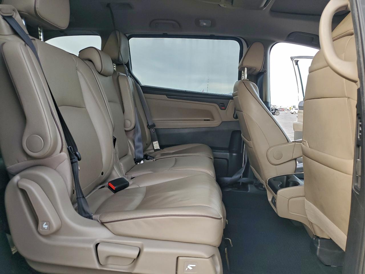 2023 HONDA ODYSSEY ELITE photo 11