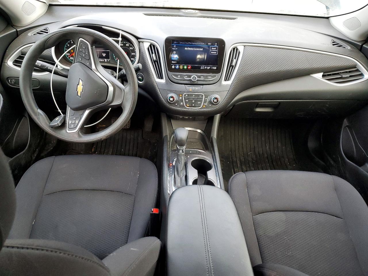 2022 CHEVROLET MALIBU LT photo 8