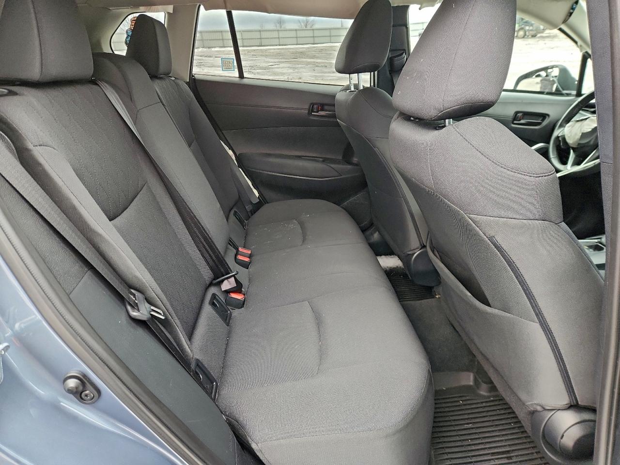 2024 TOYOTA COROLLA CROSS LE photo 10