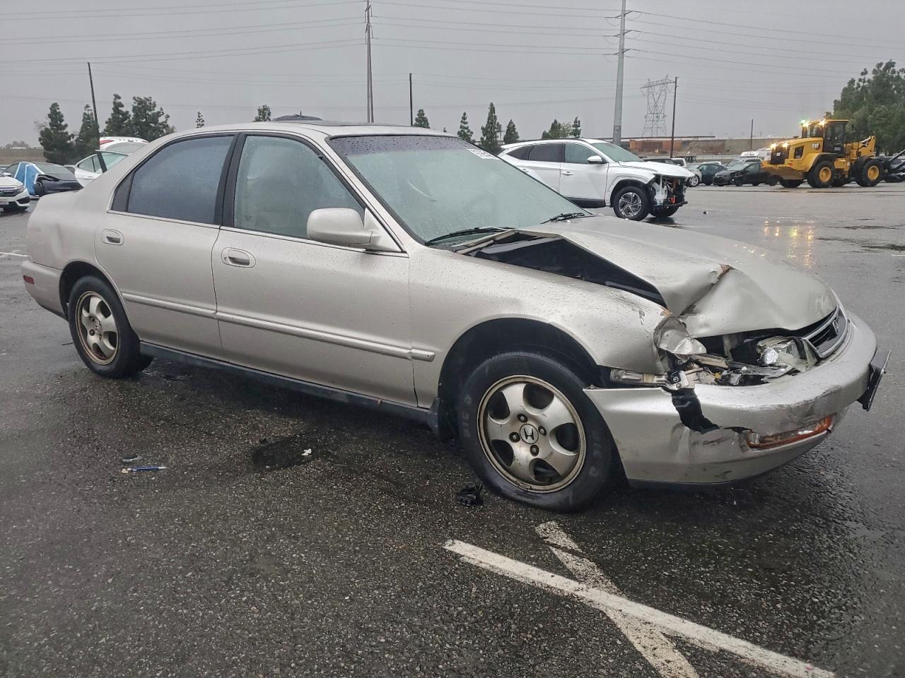 1997 HONDA ACCORD SE photo 4