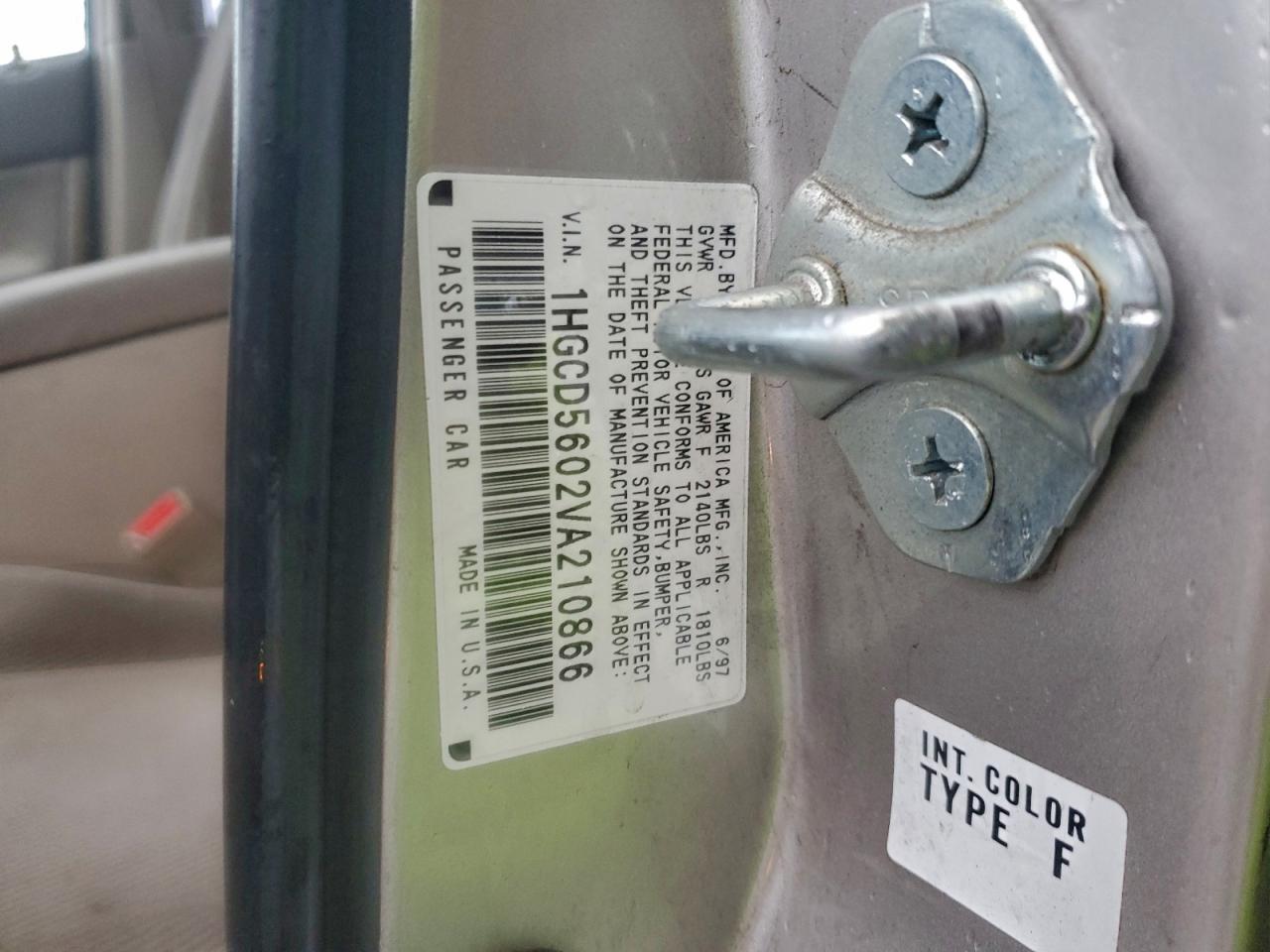 1997 HONDA ACCORD SE photo 12