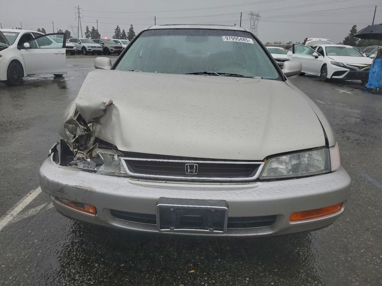 1997 HONDA ACCORD SE photo 5