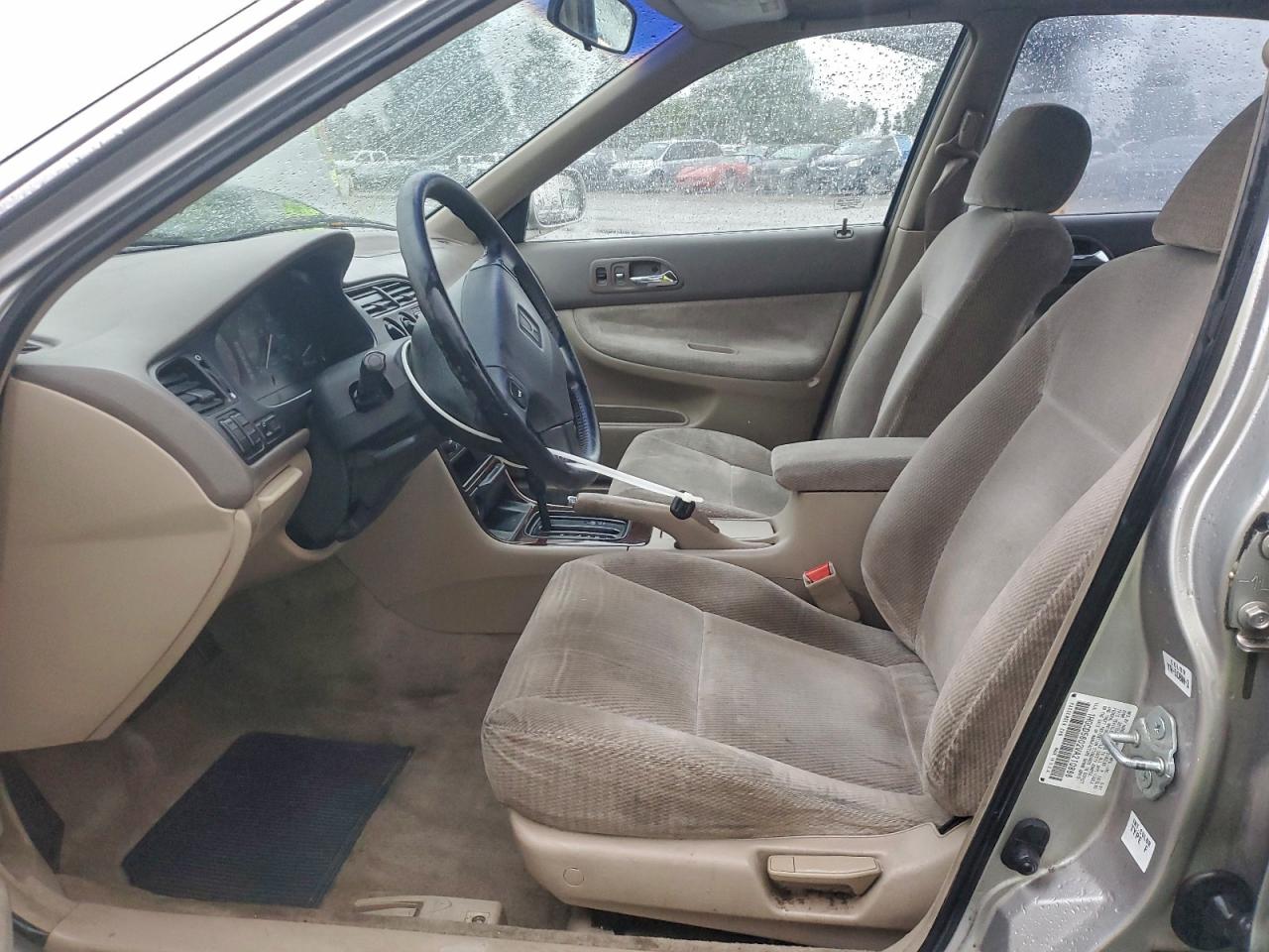 1997 HONDA ACCORD SE photo 7