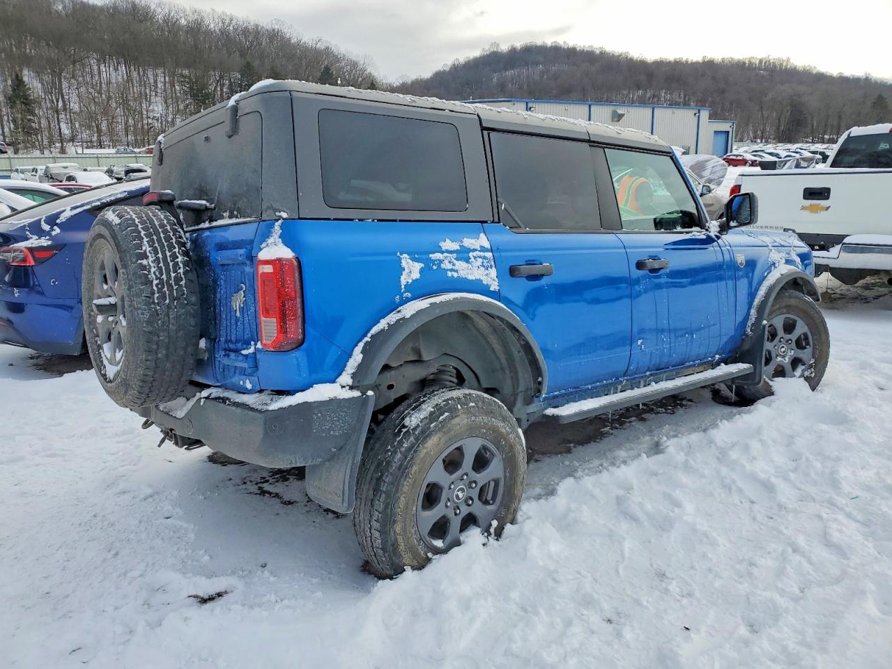 2022 FORD BRONCO BASE photo 3