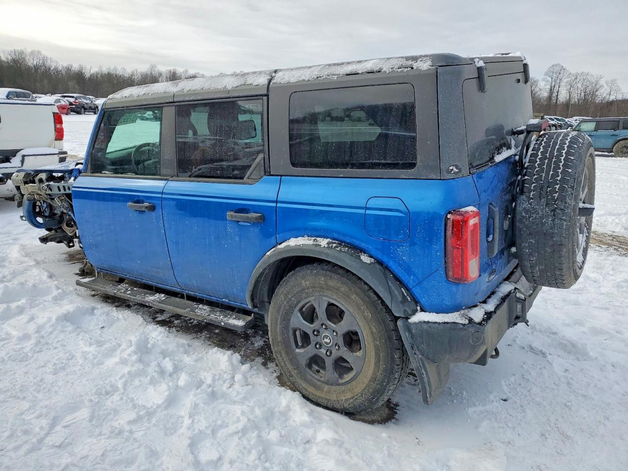 2022 FORD BRONCO BASE photo 2