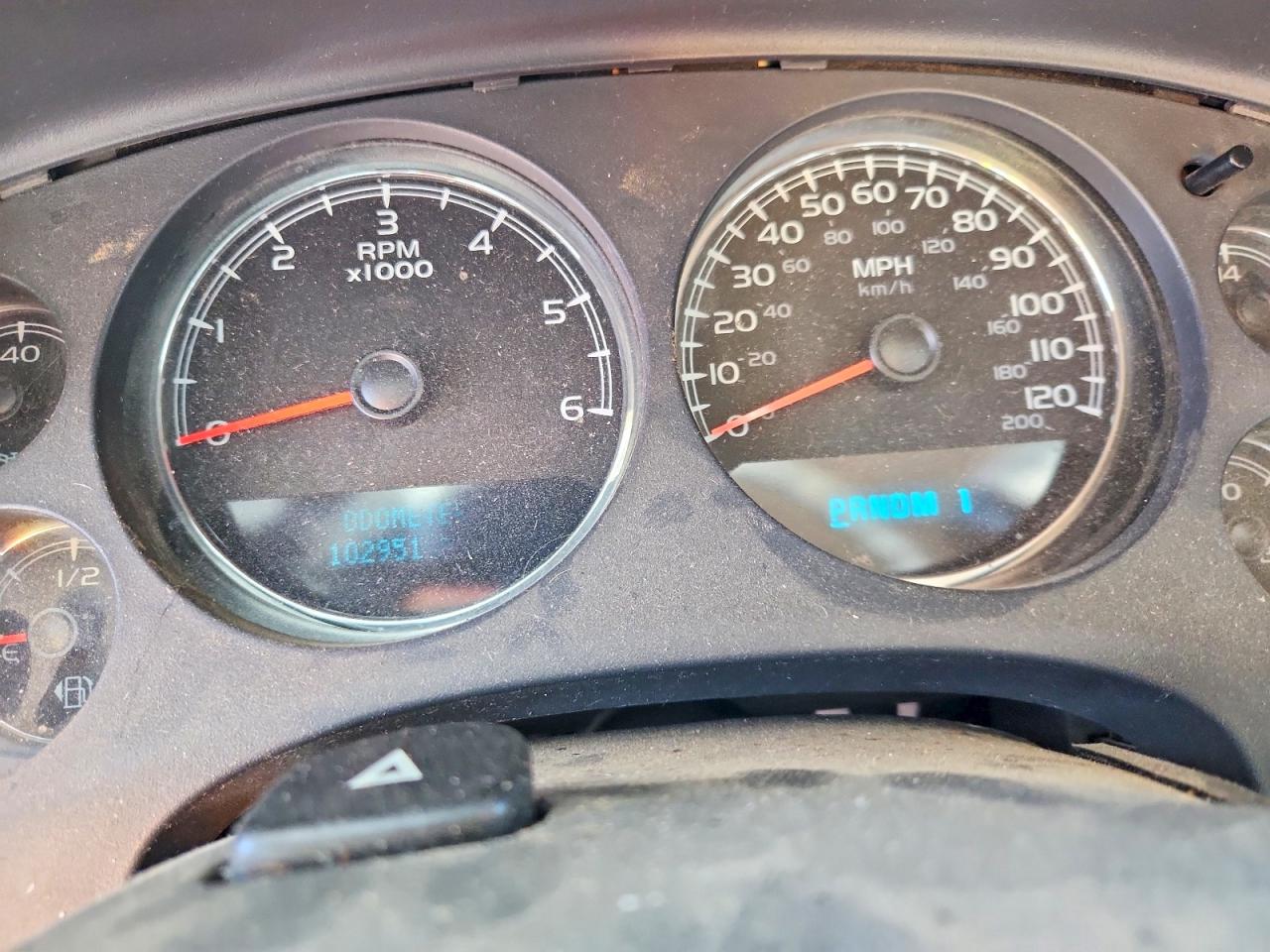 2008 CHEVROLET SUBURBAN K2500 photo 9