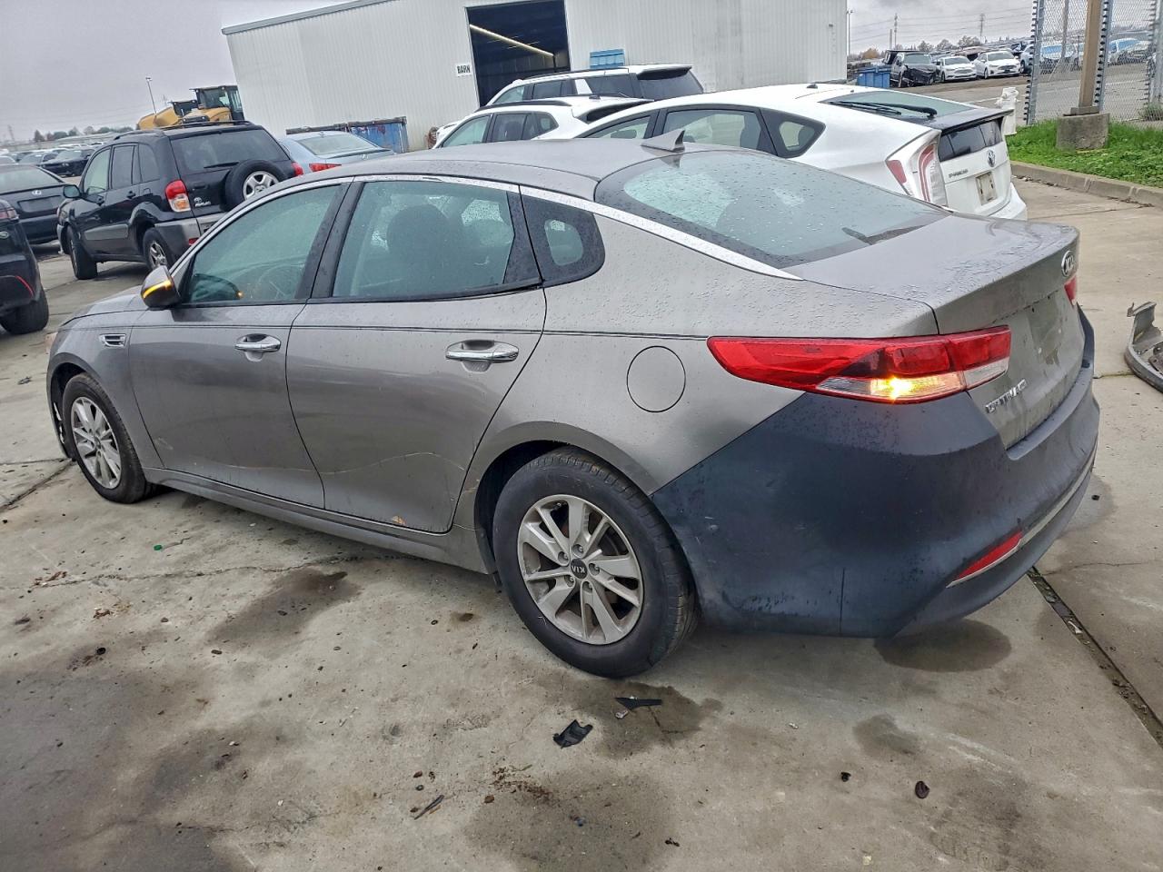 2016 KIA OPTIMA LX photo 2