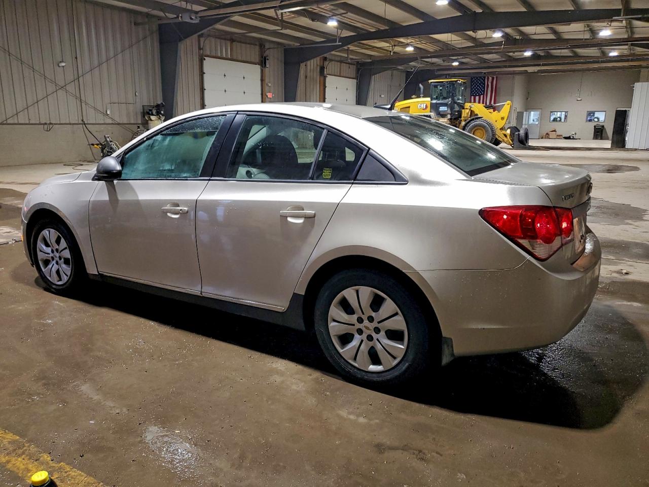 2013 CHEVROLET CRUZE LS photo 2