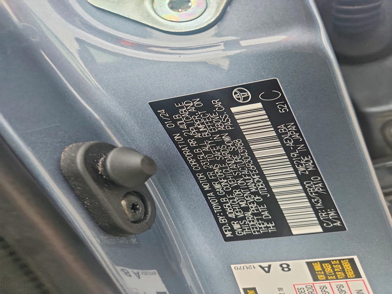 2024 TOYOTA COROLLA LE photo 13