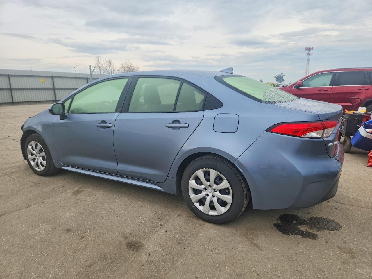 2024 TOYOTA COROLLA LE photo 2