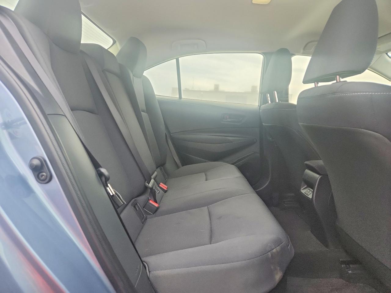 2024 TOYOTA COROLLA LE photo 10
