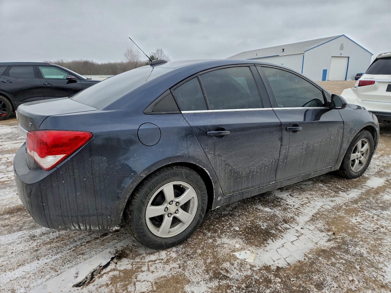 2016 CHEVROLET CRUZE LIMITED LT photo 3