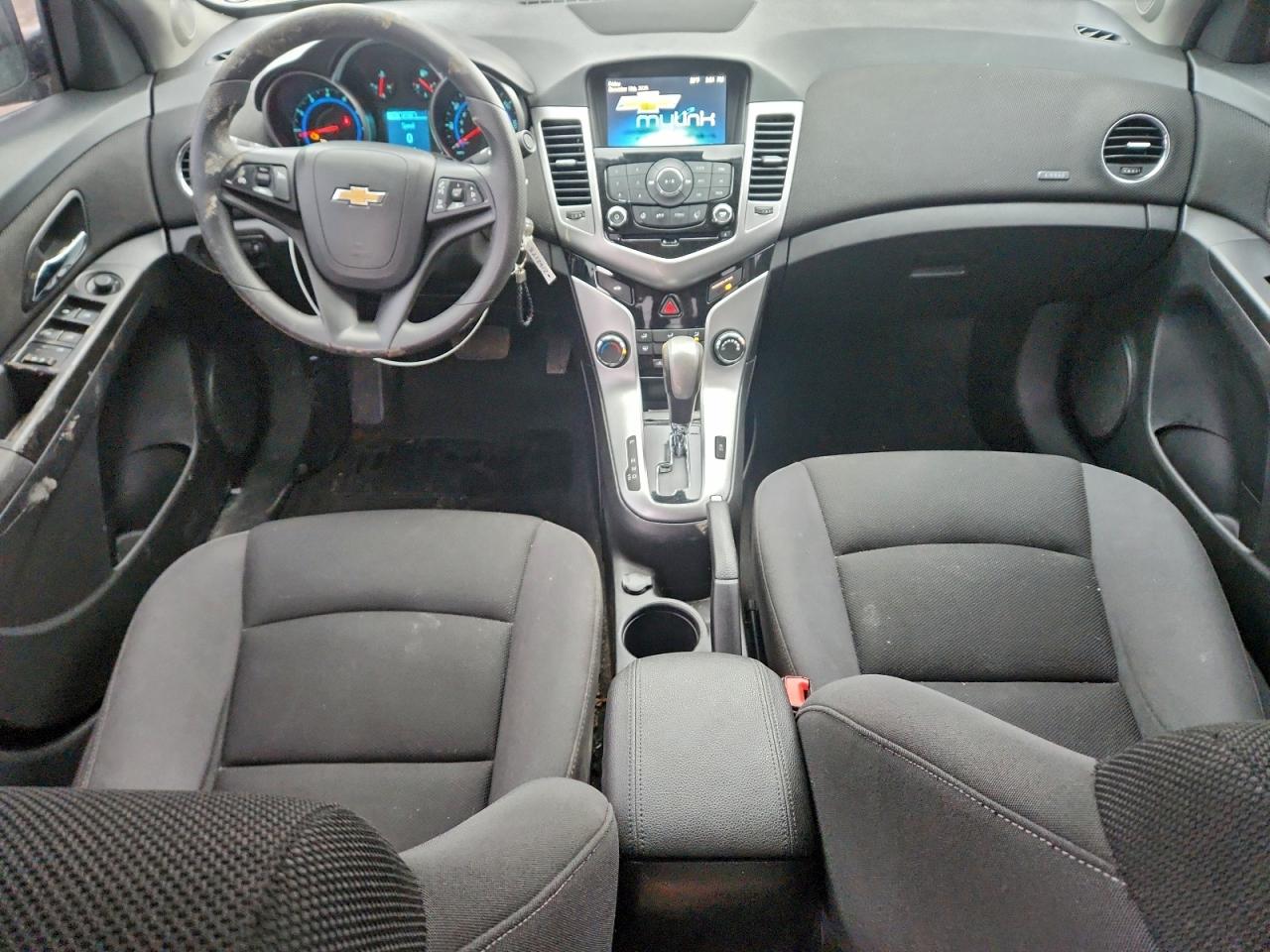 2016 CHEVROLET CRUZE LIMITED LT photo 8