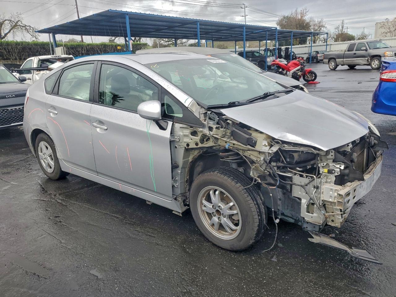 2010 TOYOTA PRIUS photo 4