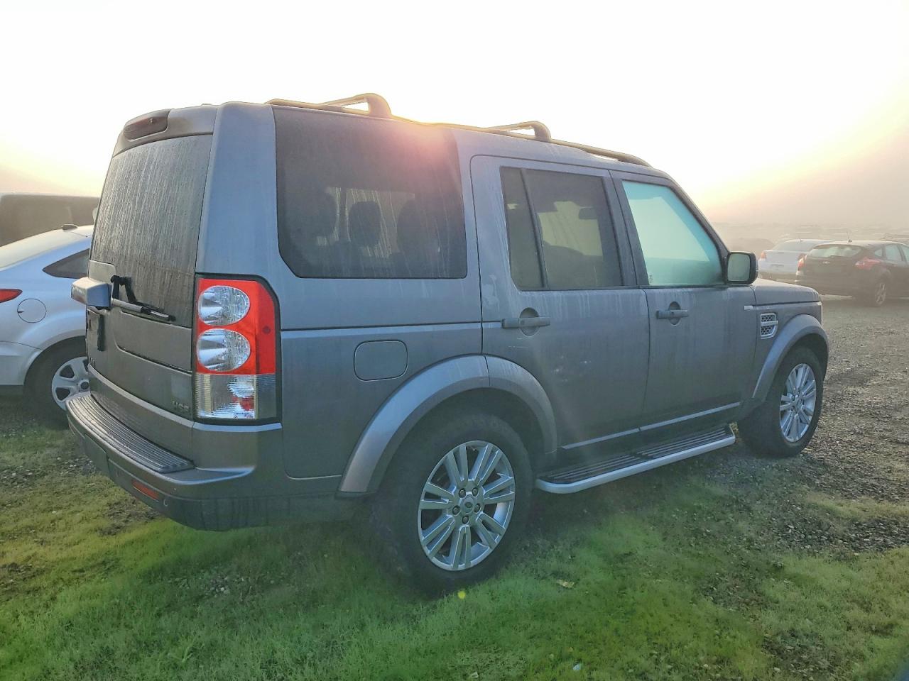 2011 LAND ROVER LR4 HSE LUXURY photo 3