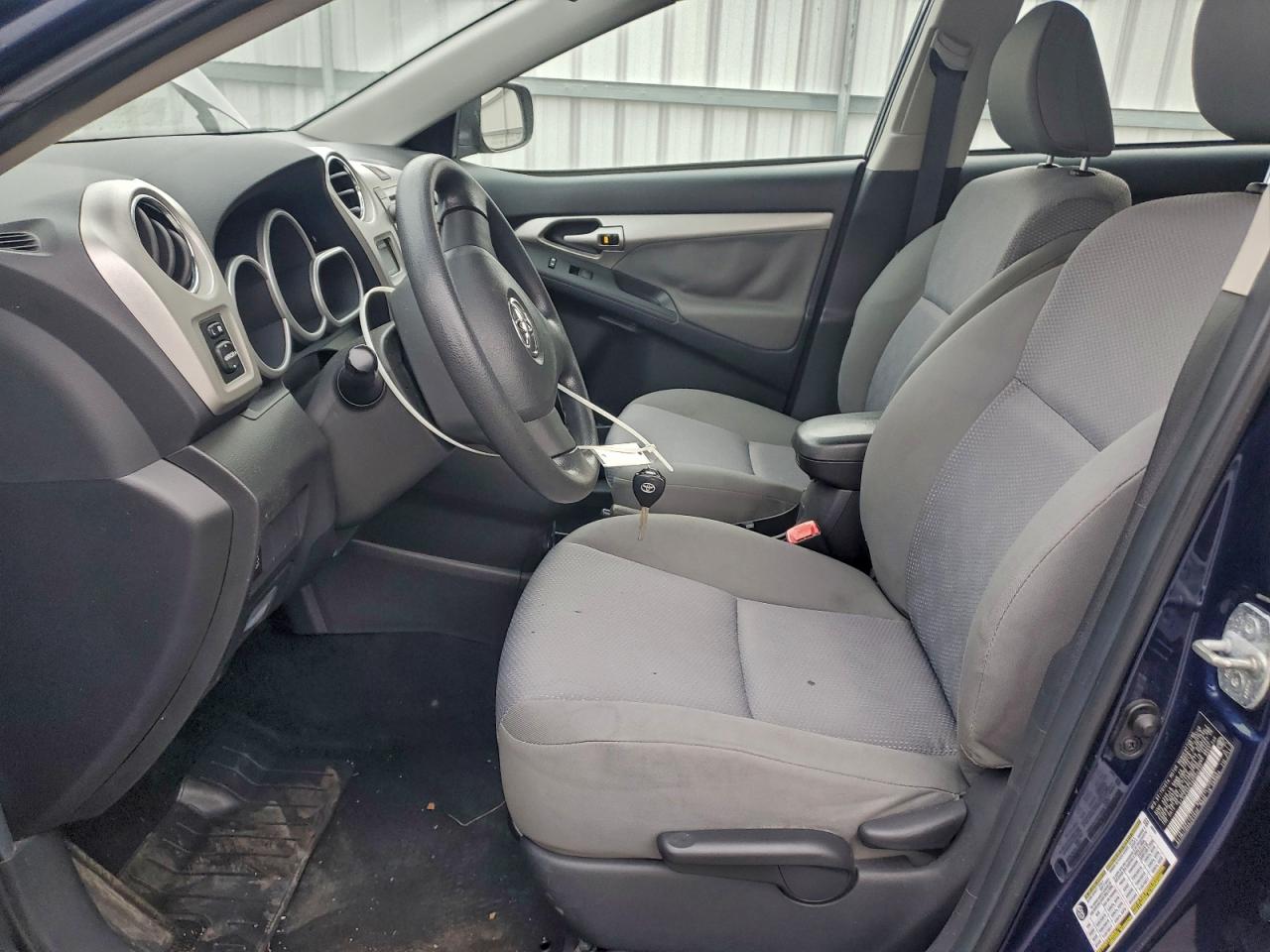 2009 TOYOTA COROLLA MATRIX S photo 7