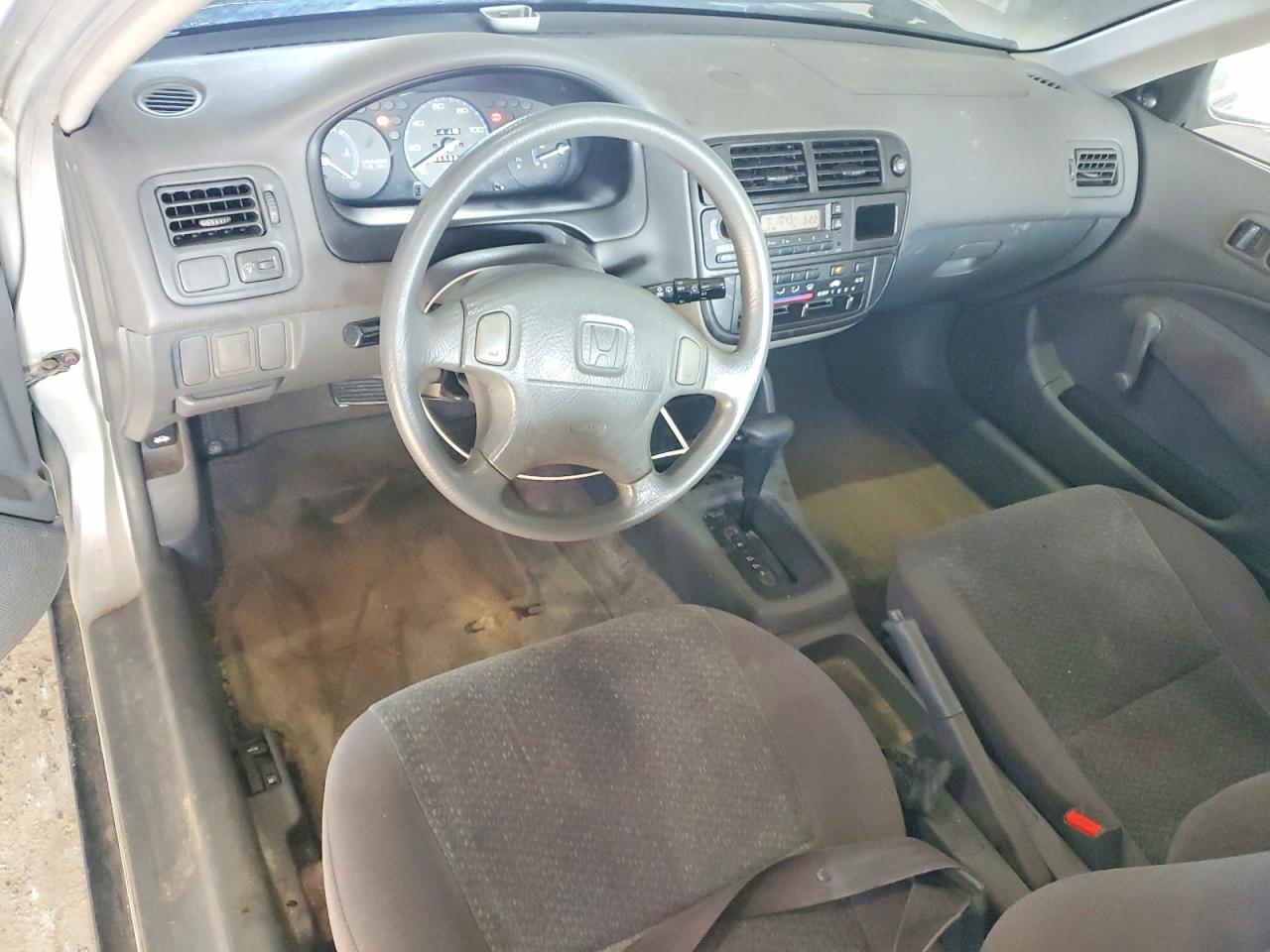 1997 HONDA CIVIC DX photo 8