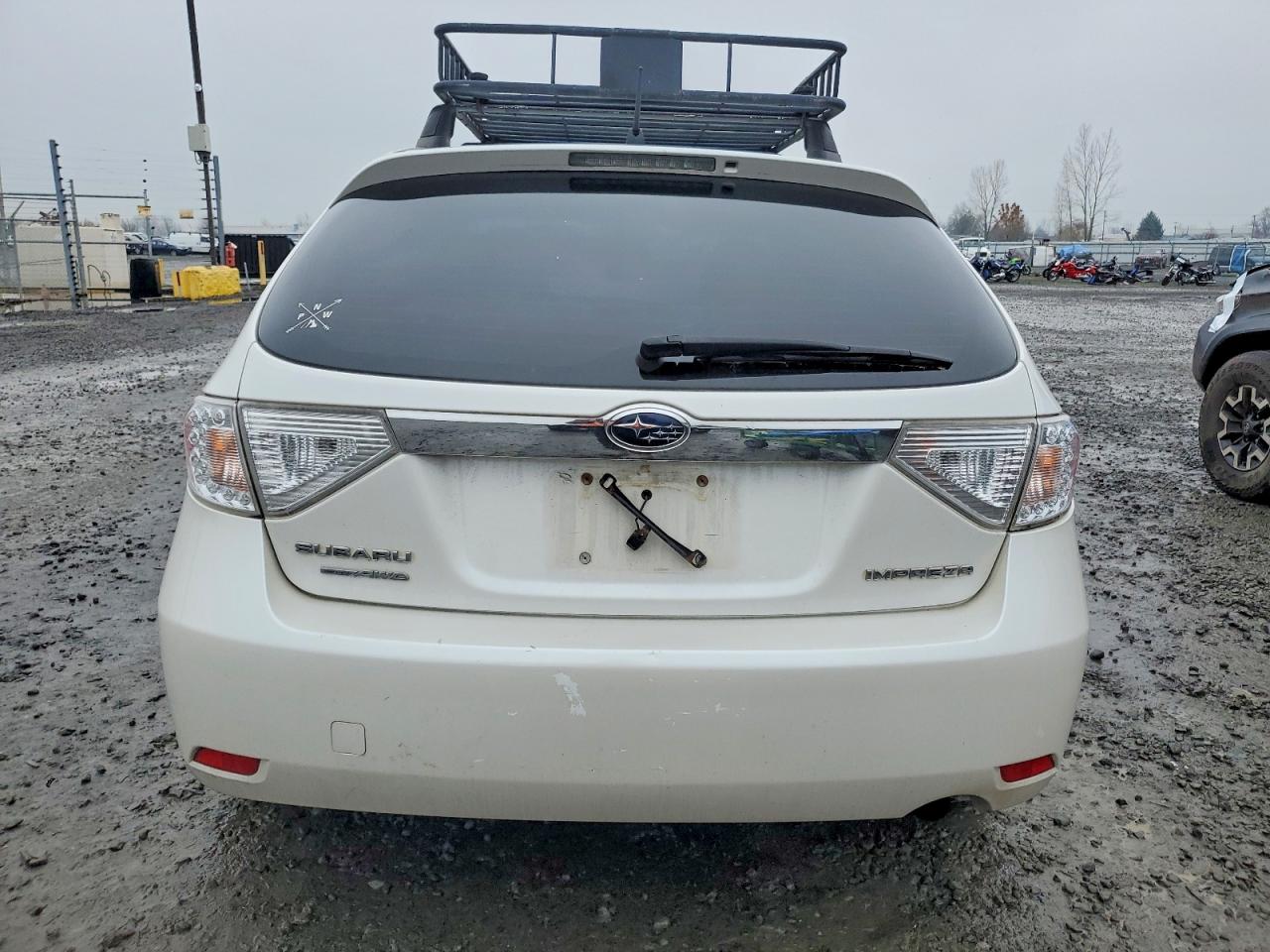 2010 SUBARU IMPREZA 2.5I PREMIUM photo 6