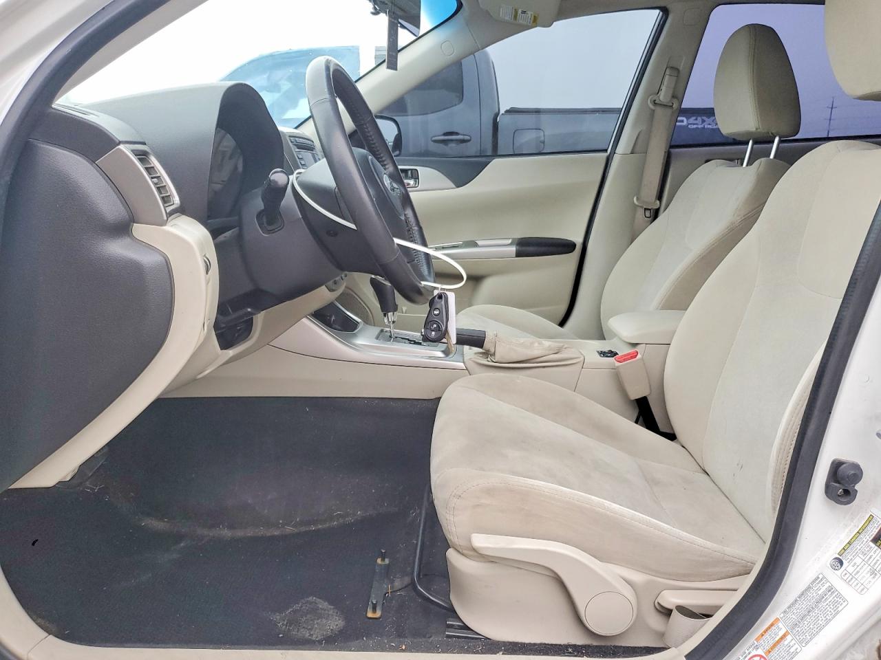 2010 SUBARU IMPREZA 2.5I PREMIUM photo 7