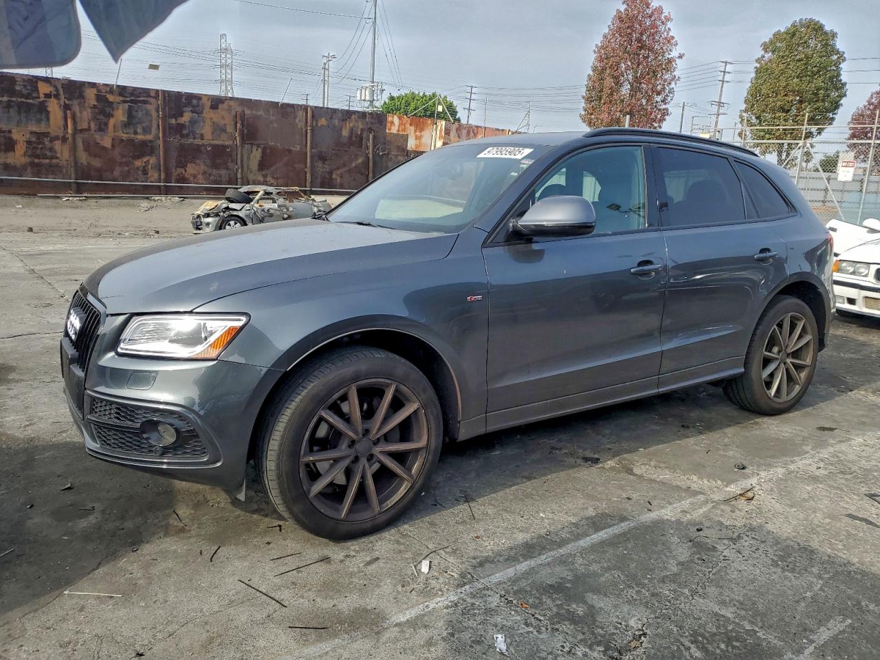2015 AUDI Q5