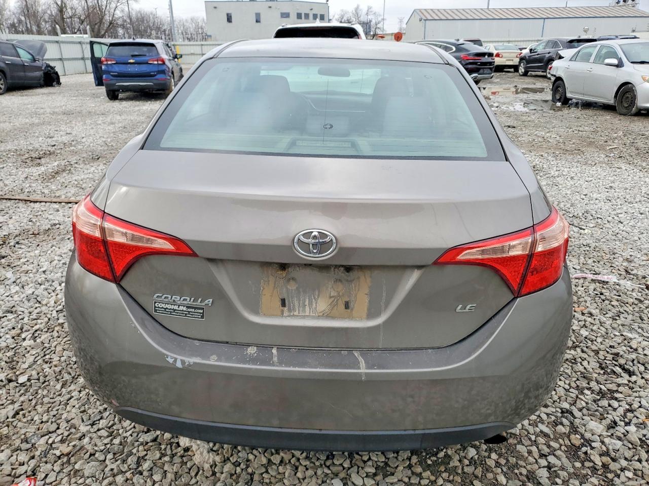 2018 TOYOTA COROLLA L photo 6