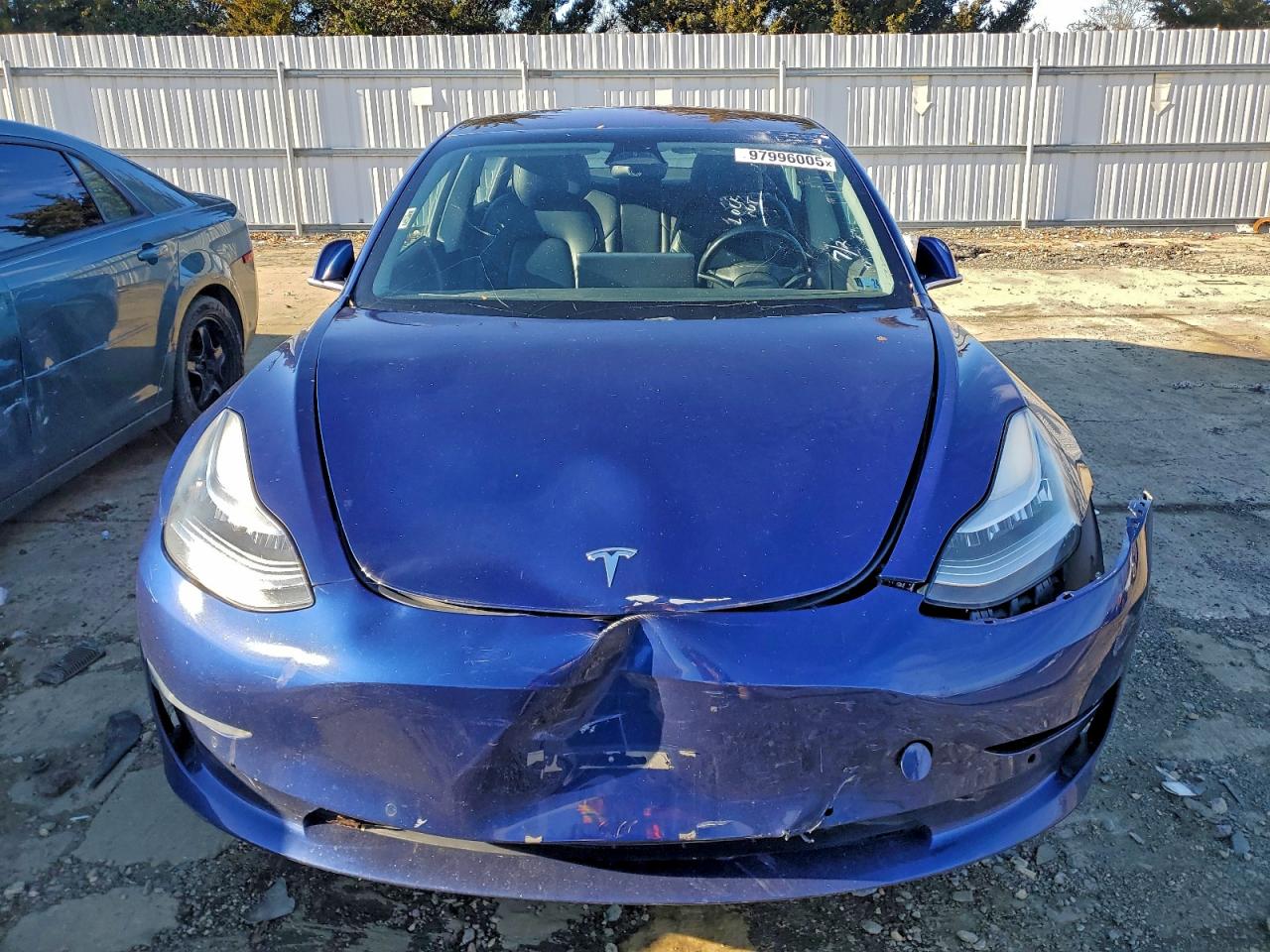 2018 TESLA MODEL 3 photo 5
