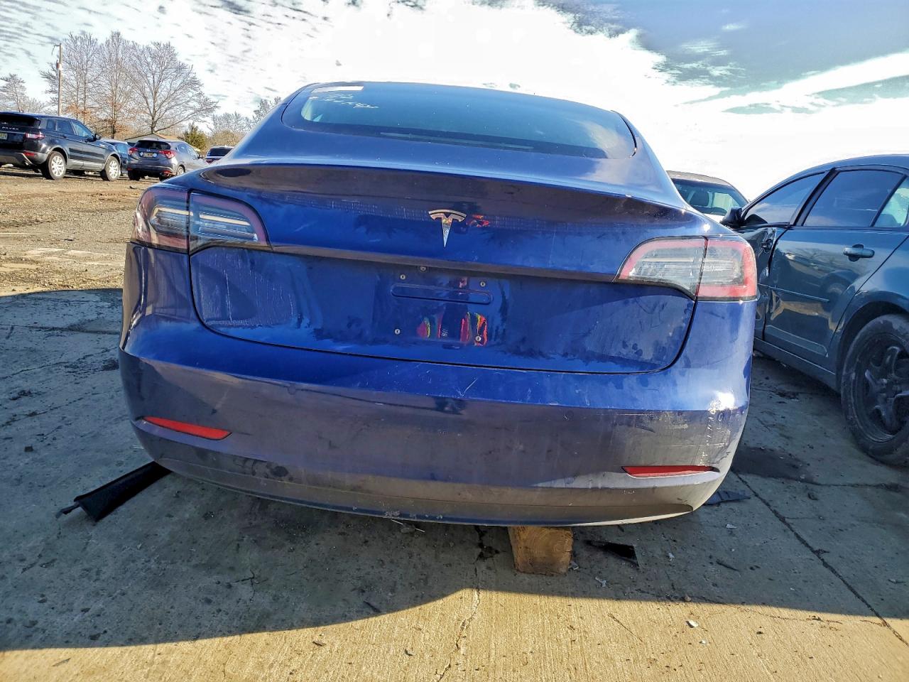 2018 TESLA MODEL 3 photo 6