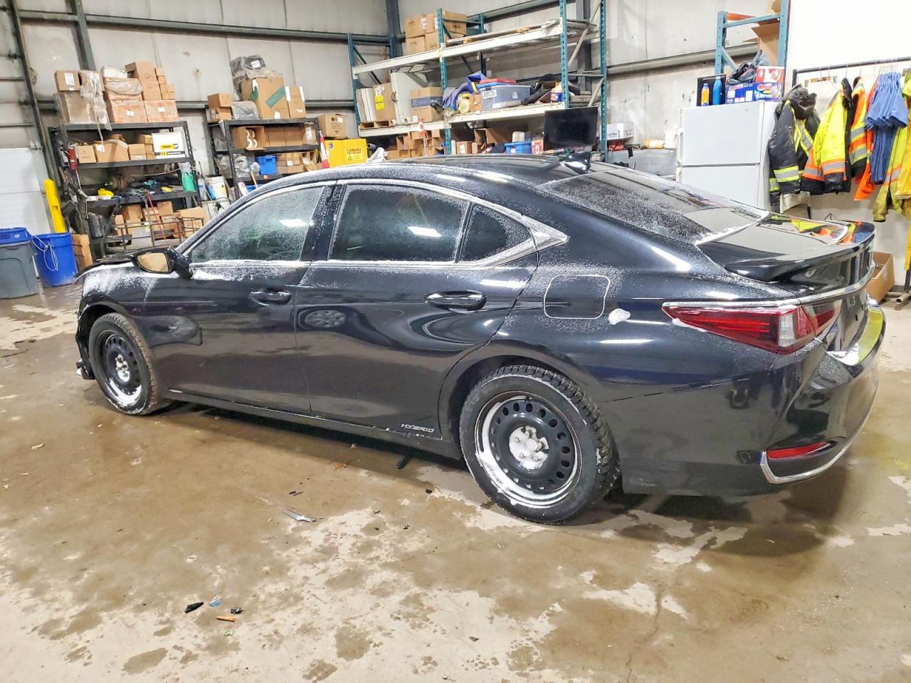 2020 LEXUS ES 300H photo 2