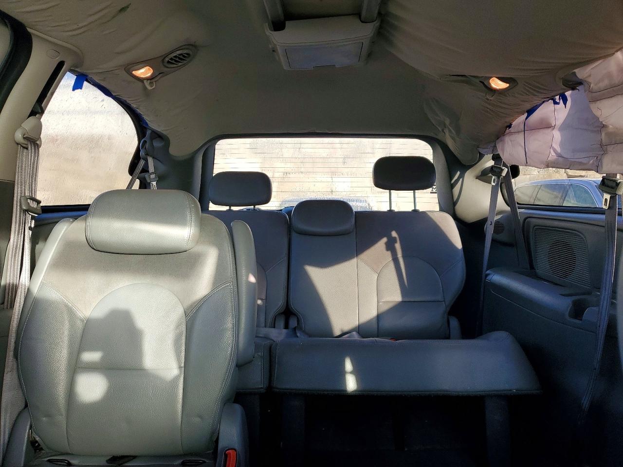 2005 CHRYSLER TOWN & COUNTRY LIMITED photo 10