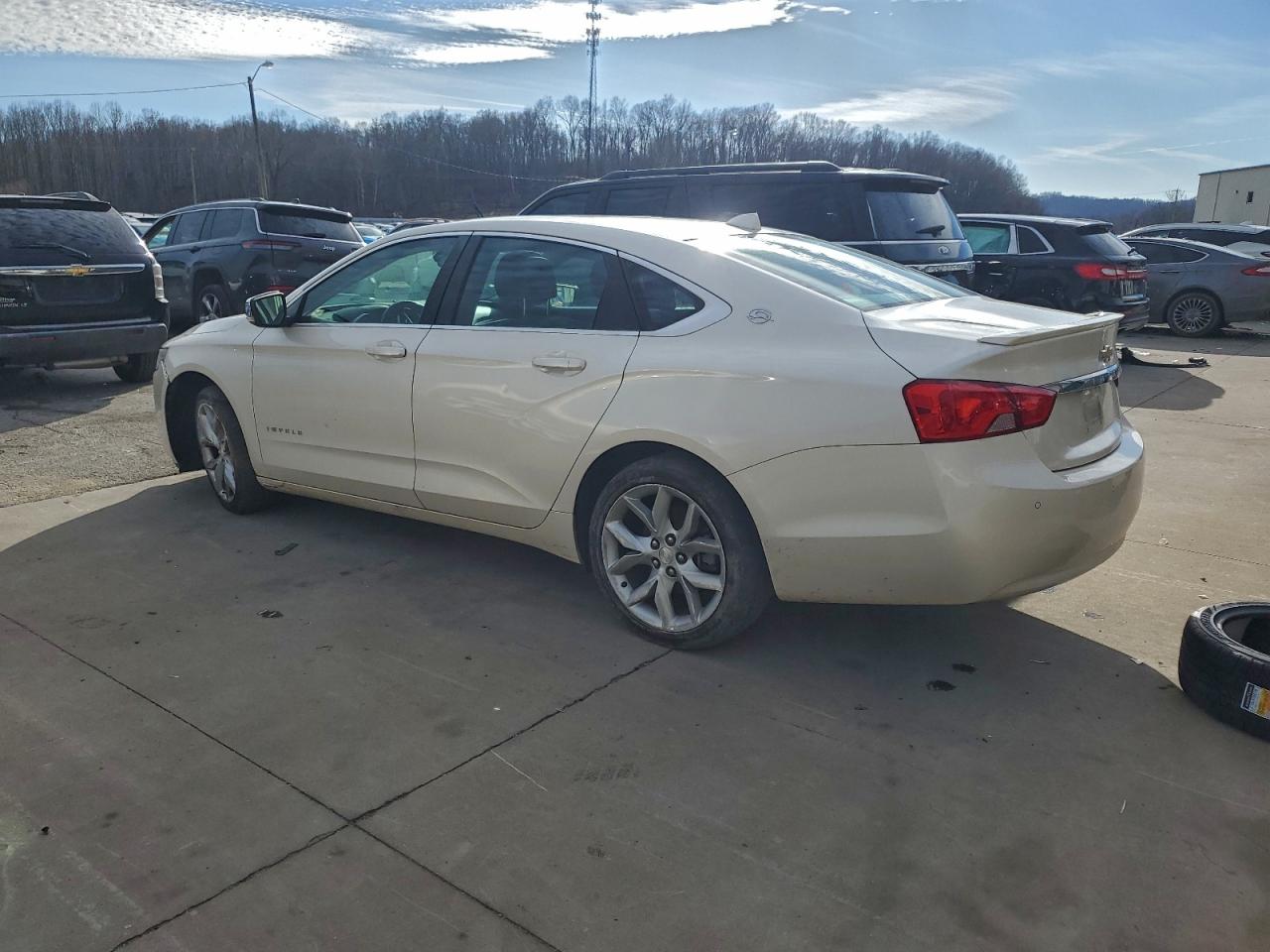 2014 CHEVROLET IMPALA LT photo 2